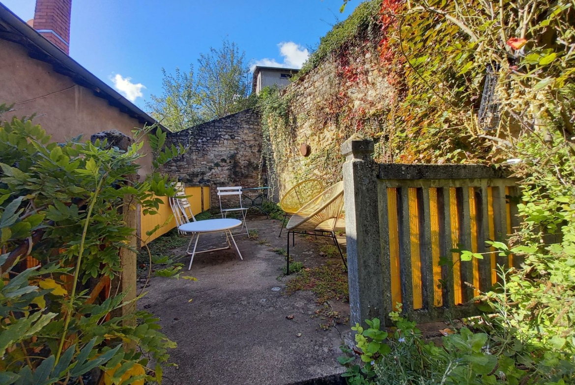 20251006_120902-15830086685291993062