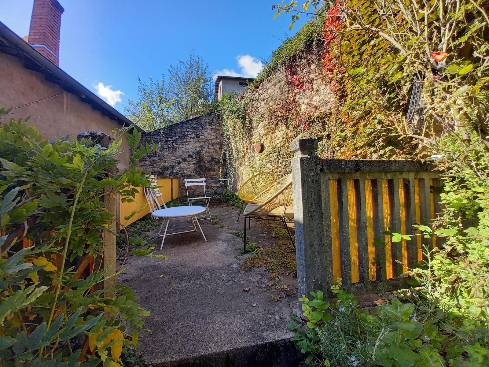 20251006_120902-15830086685291993062