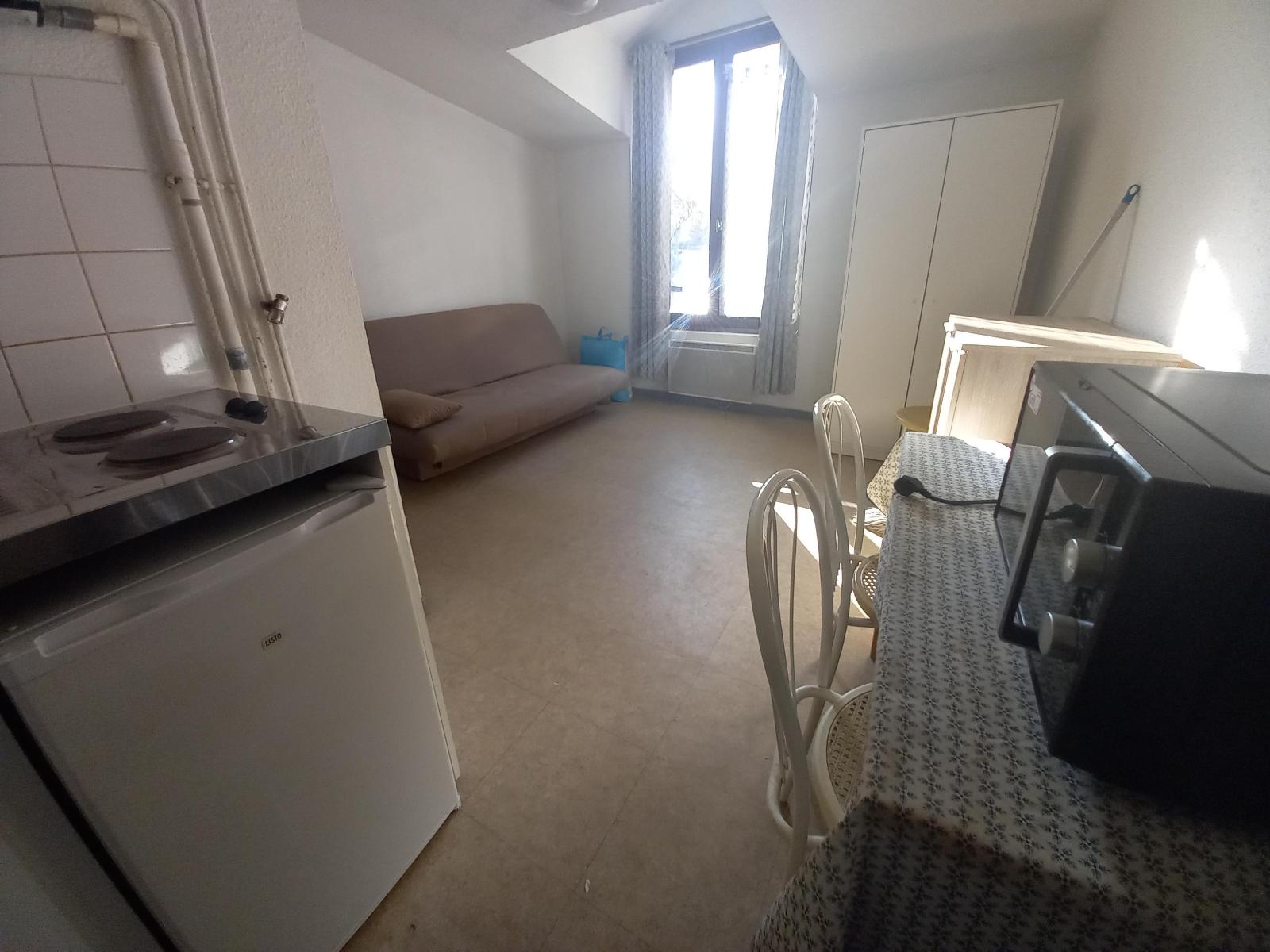 20251028_144636-7546334066937230006