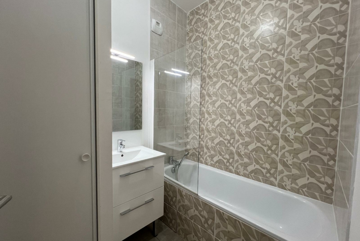 IMG-8845-1422393244782229062