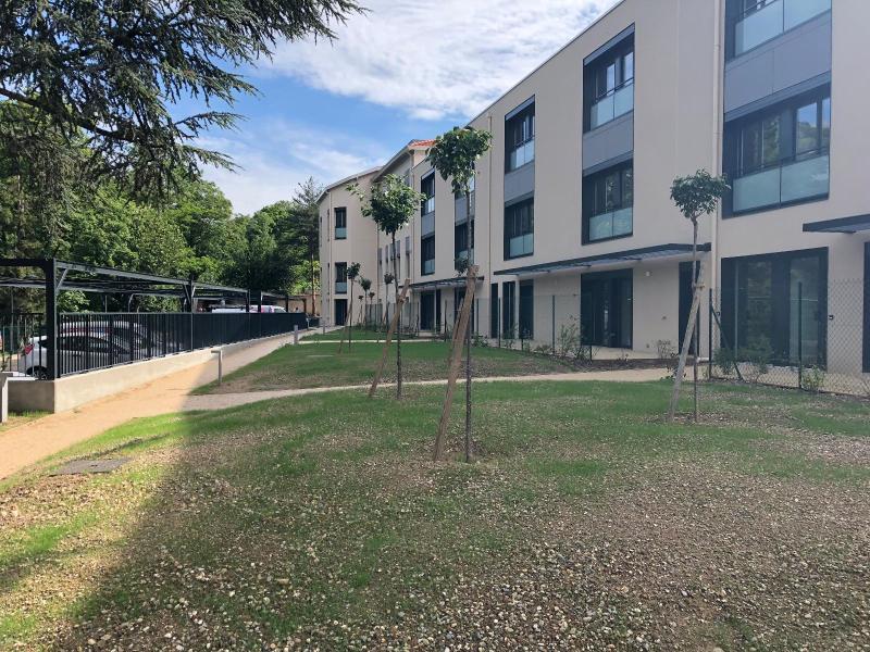 IMG_0098-2082596787366984578