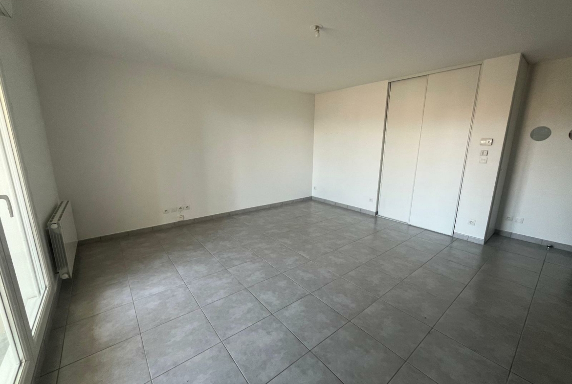 image00010-2669567225900894947