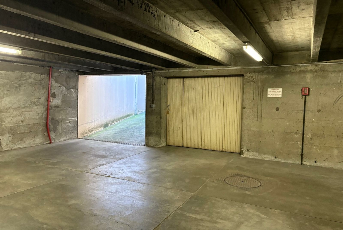 image00011-1159344633423905984