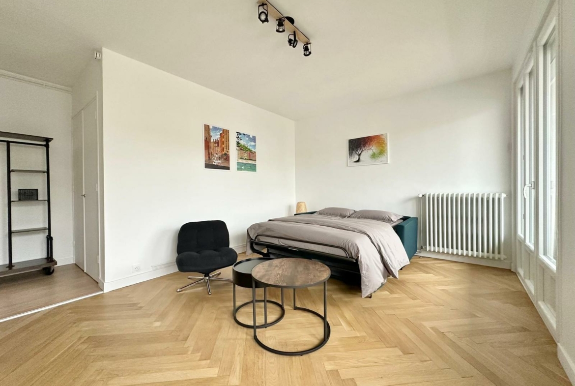 2-6638823543652222692