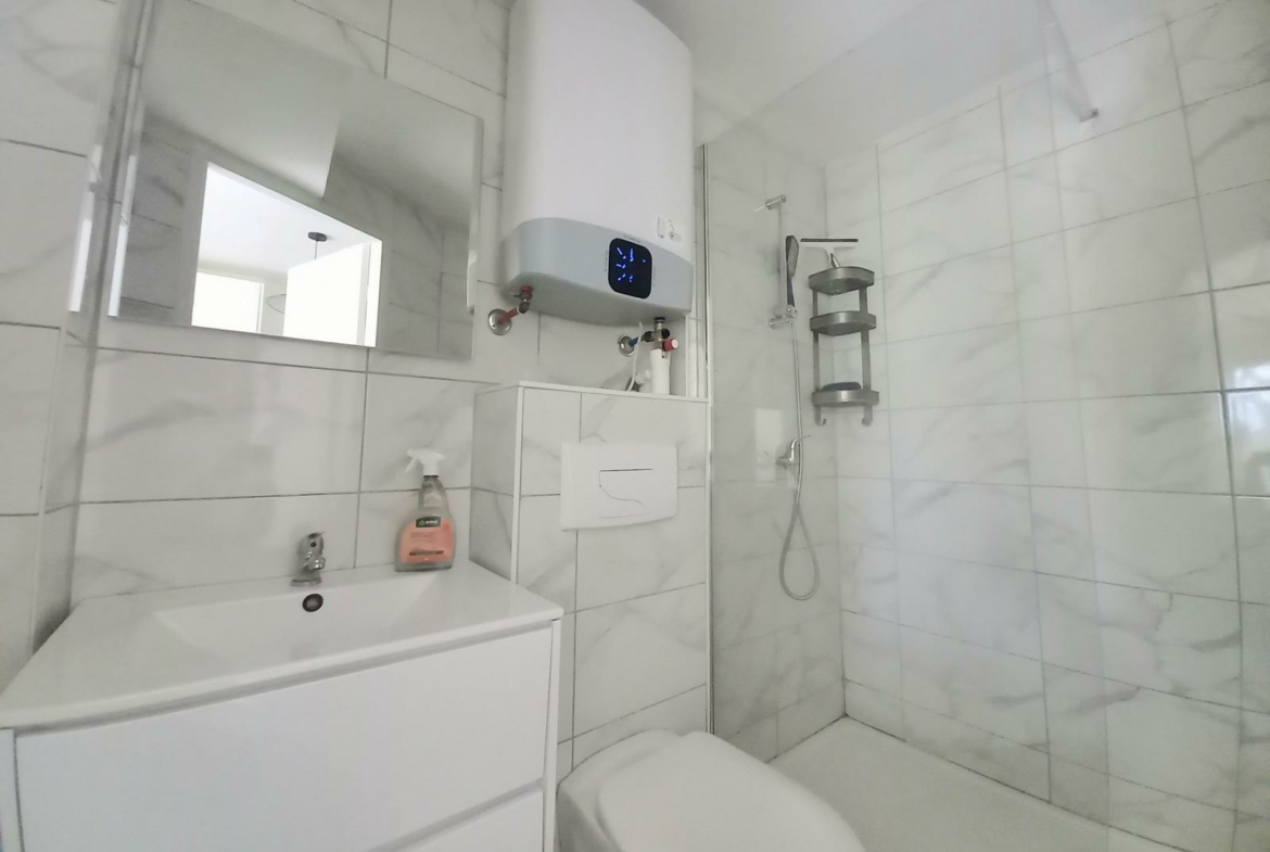 20260213_141504-17956136408410953666