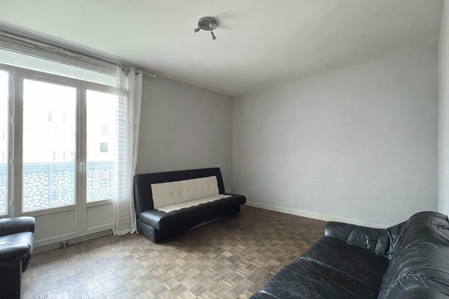 salon_sans_meuble-3819701818686994040