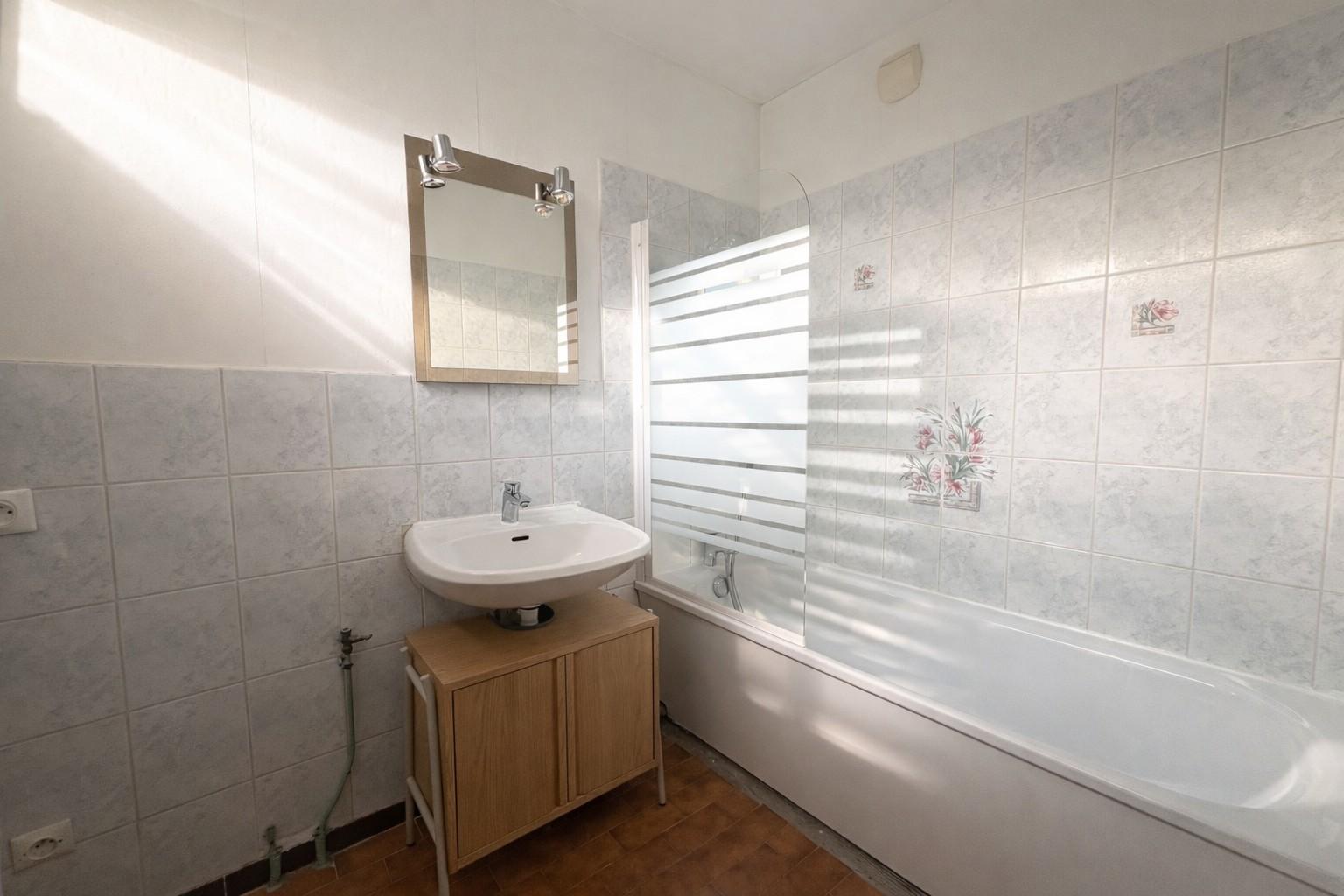 sdb-527612376367111373