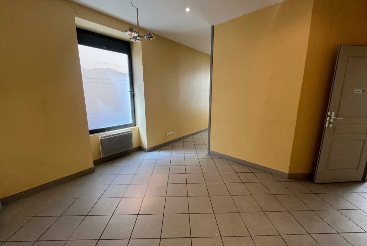 image00003-8783290861510675169