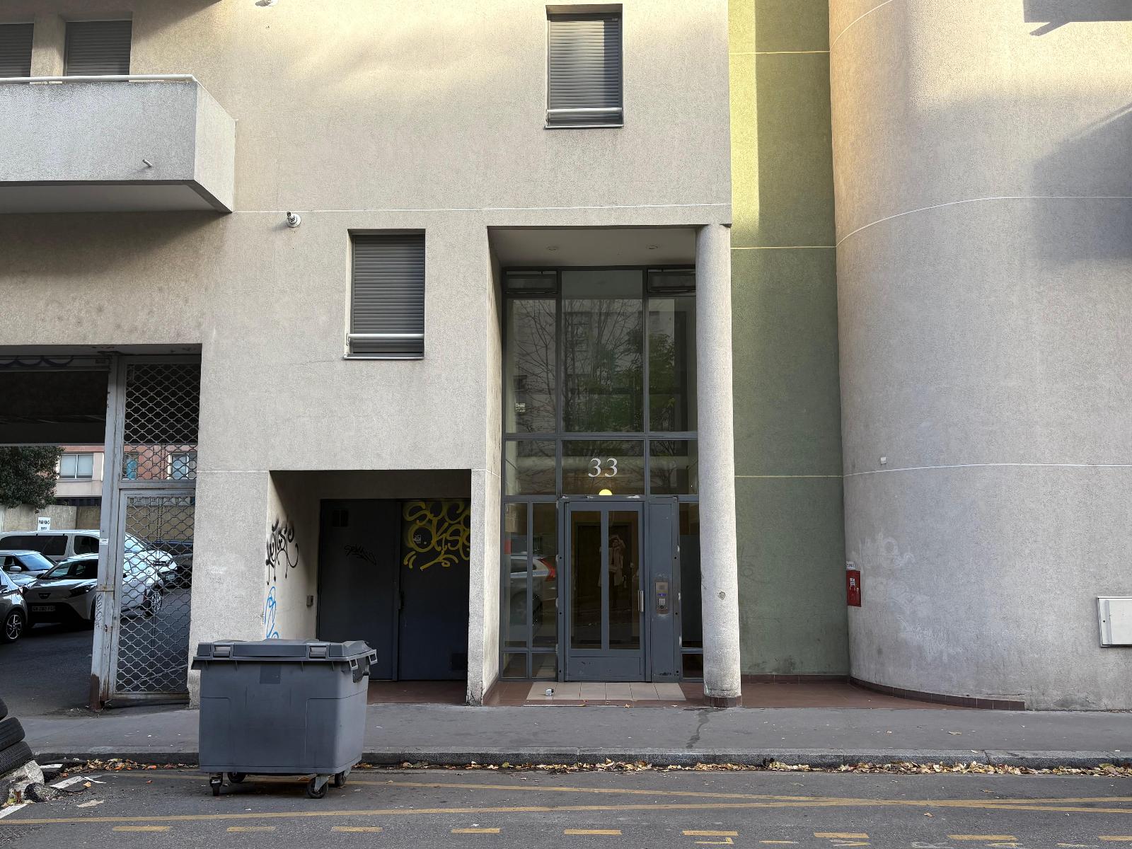 image00020-8189389444862138398