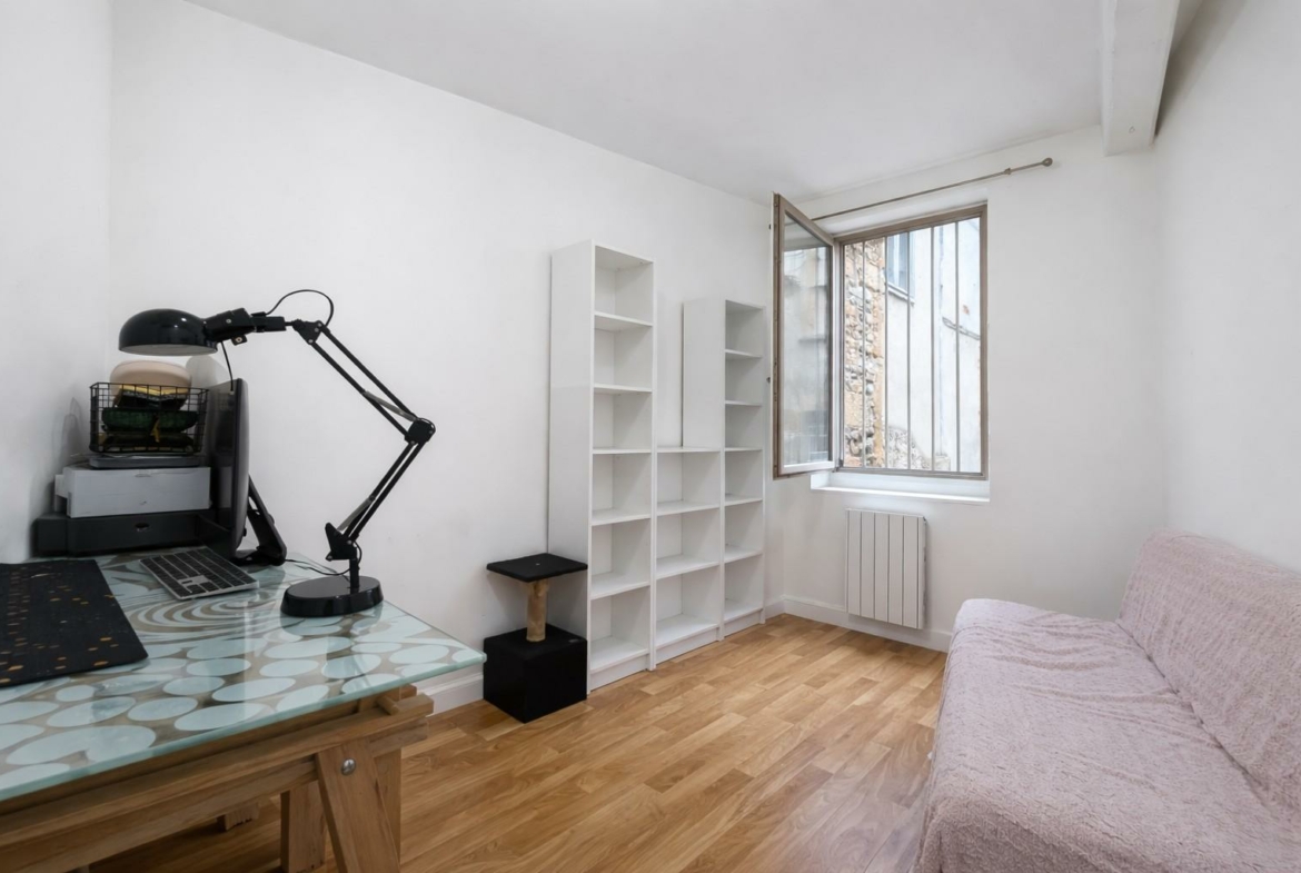 BUREAU-11009669171666836353