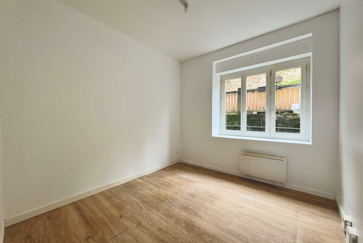 chambre_1-9068266303516178907