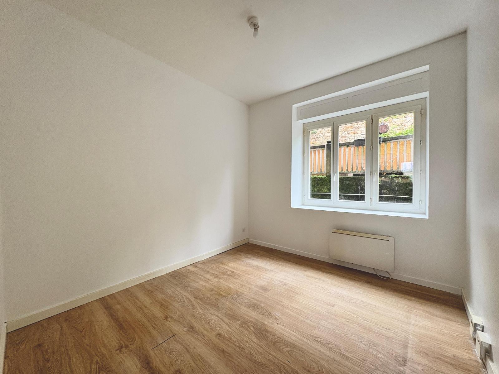 chambre_1-9068266303516178907