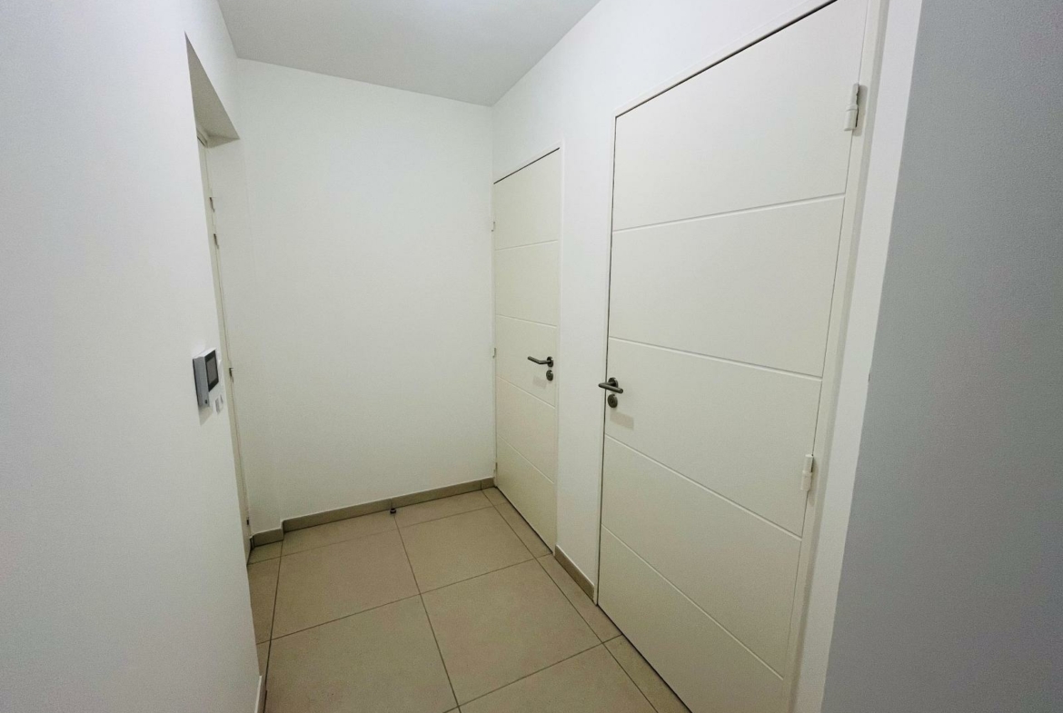 image00012-11036225153289924926