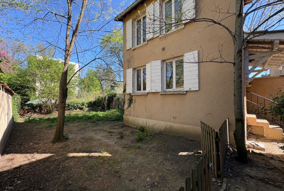 maison_2-1160276364344533759