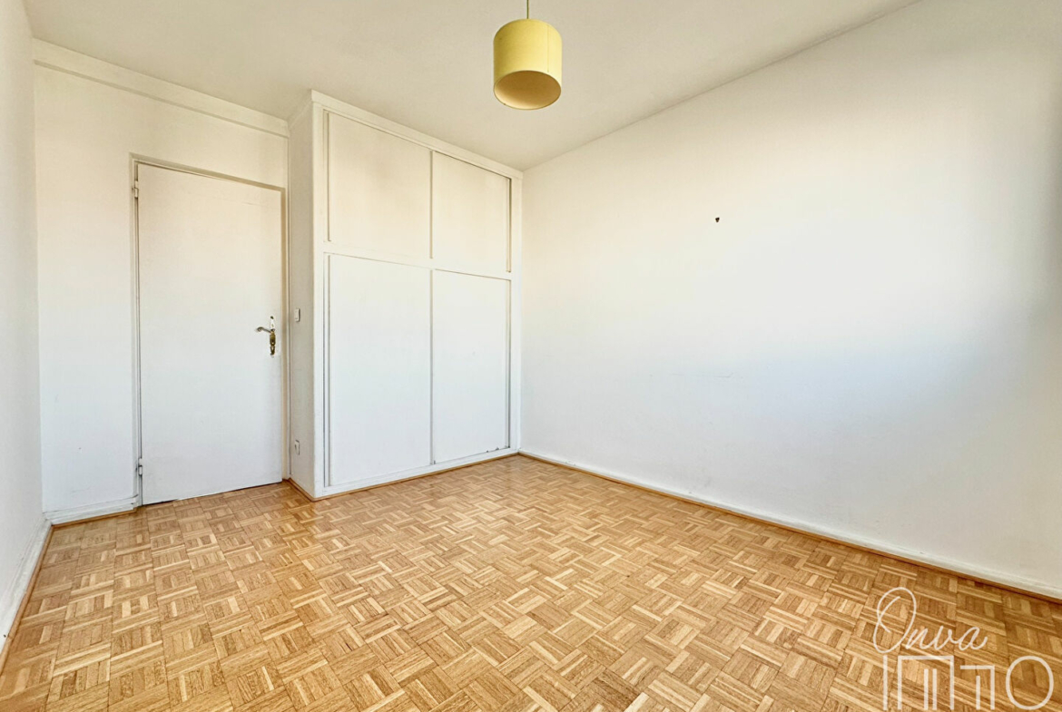 608e7698