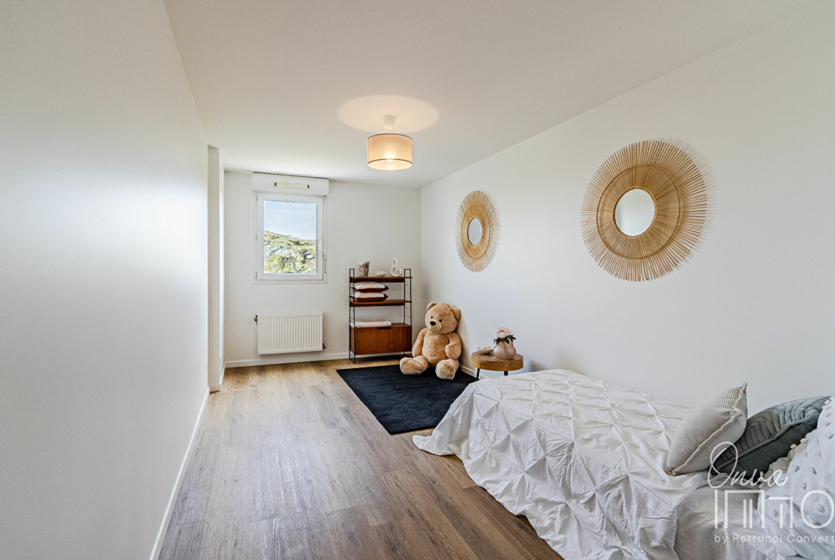 812a654b