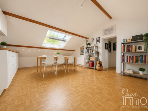 Appartement 3 pièces 84 m² · à Bron · 84 m² · 150 000 €